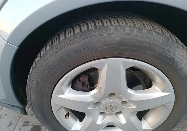 Opel Astra cena 11300 przebieg: 159000, rok produkcji 2007 z Toruń małe 232